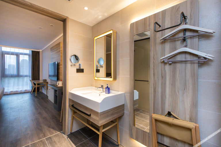 Bathroom 4, Hanting Hotel Wenzhou Ouhai District Government, Wenzhou