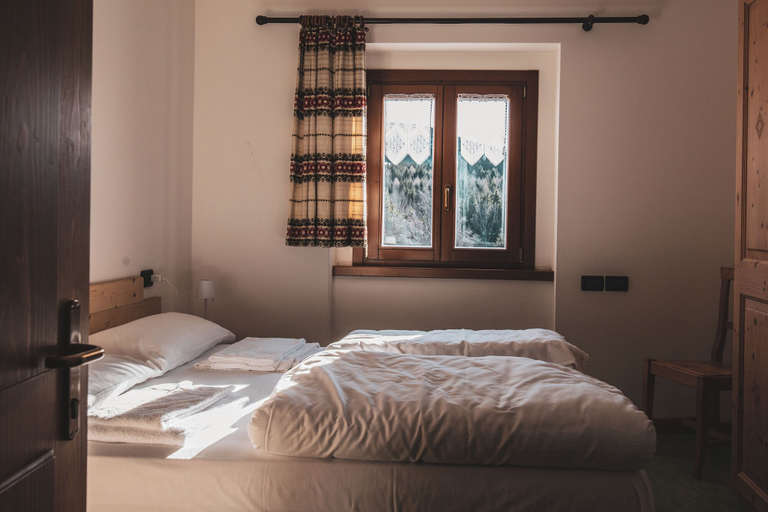 Bedroom 2, Rifugio Viote, Trento