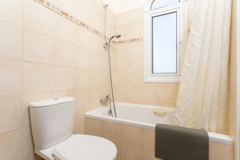 Room 4, Villa Livia in Paralimni