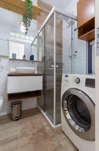 Room 3, Flat in Copacabana 9 Minutes From the Beach Stc202, Rio de Janeiro