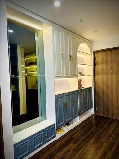 Dining Room 12