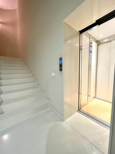 2, Executive b&b, Bari