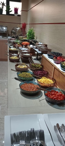 Food & Drinks, DEV Hotel, Baku