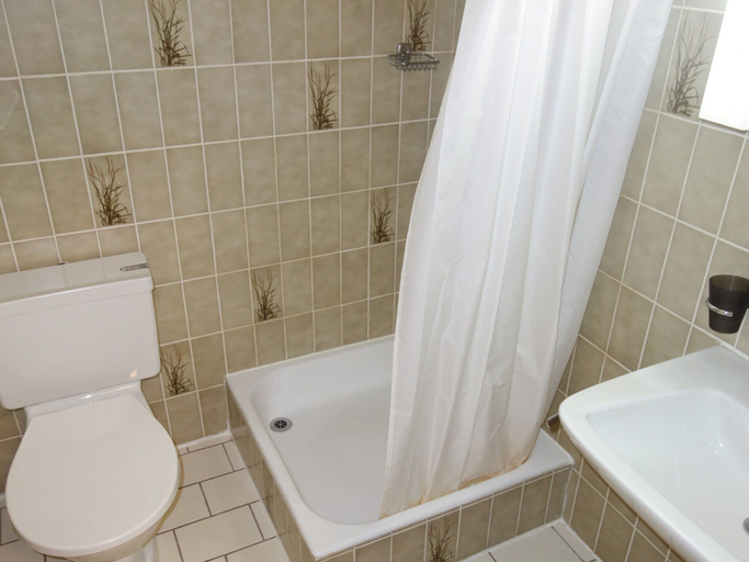 Bathroom 4, Apartment With Mountain Views, Hérens