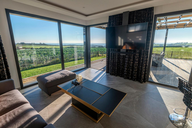 Others 5, Sea view holiday villa with private spa Brittany, Finistère