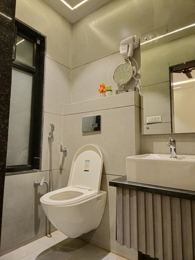 Bathroom 3, The Royal Orchid, Aligarh