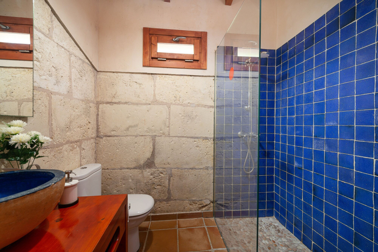 Bathroom 4, Can Gardo in Santa y, Baleares