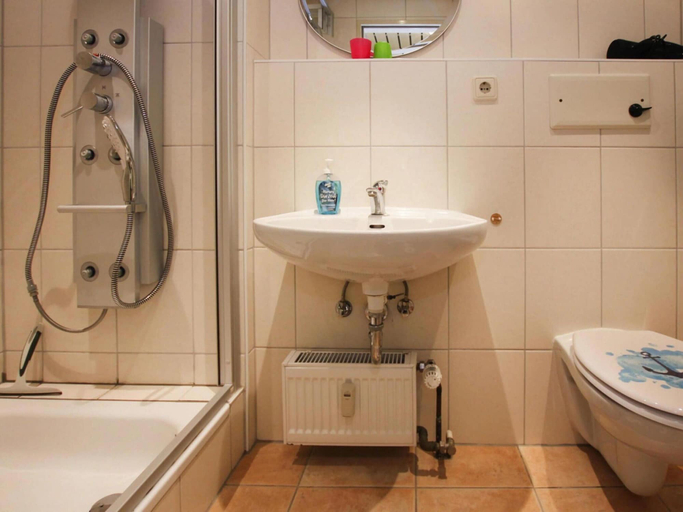 Bathroom, Ferienwohnung, St. Peter - Ording, Nordfriesland