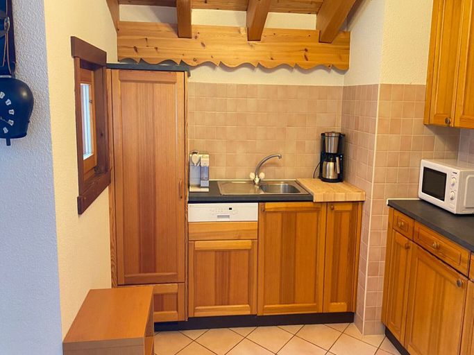 Private kitchen 3, Apartment With Alpine Gateway, Sion