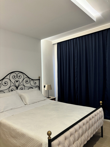 Bedroom 3, IG - Villa Don Antonio Apartment, Messina
