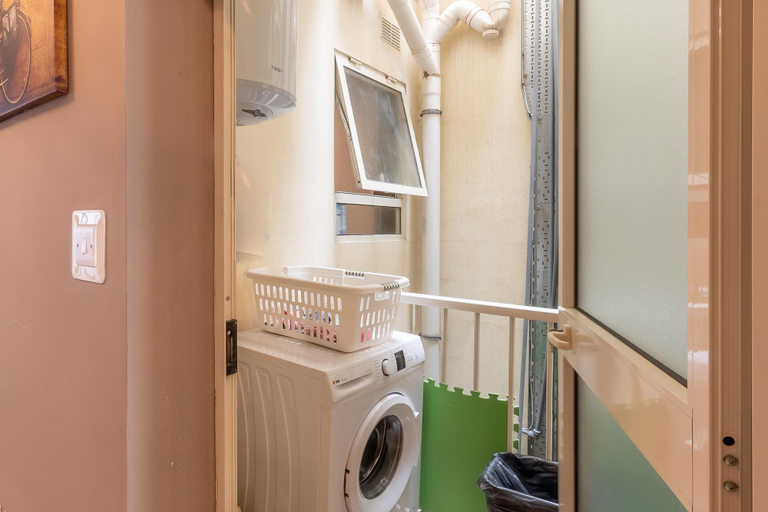 Room 2, Modern Penthouse Savoy Garden in Gzira