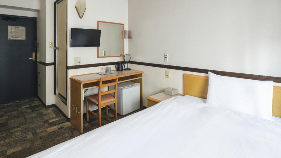 Bedroom 12