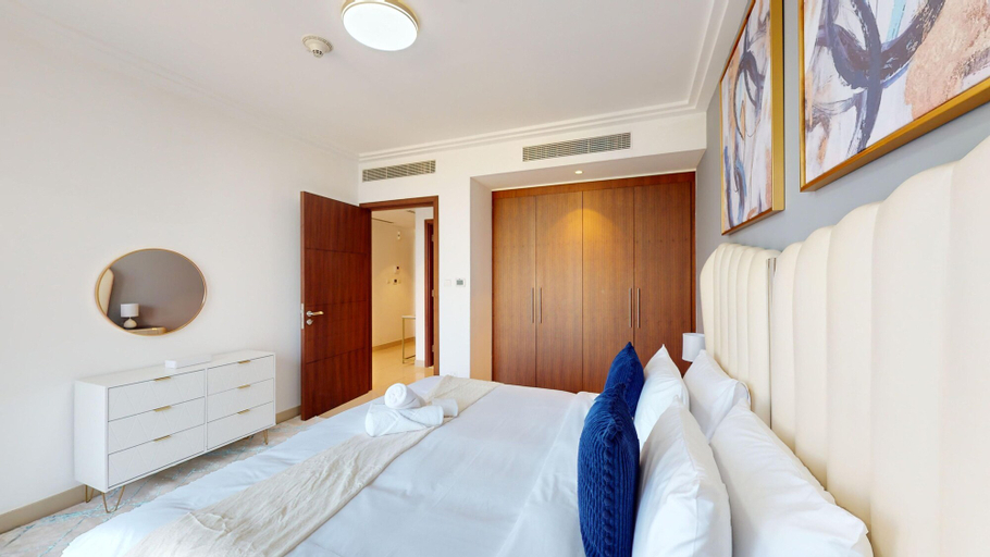 Room 3, Downtown - Boulevard Point 509, Dubai