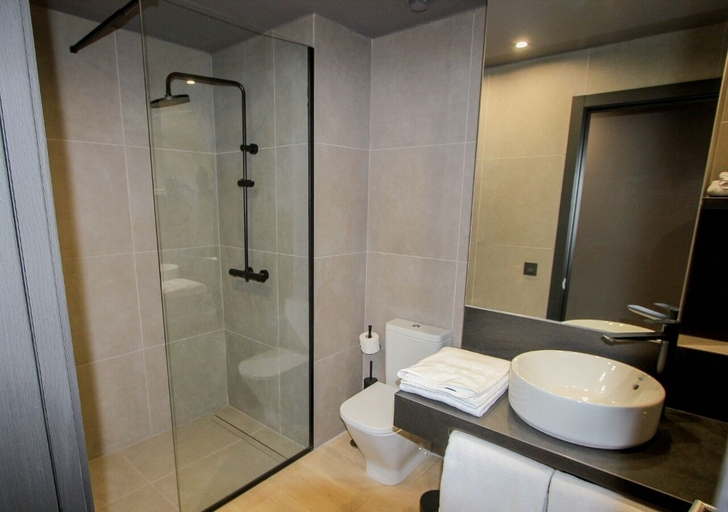 Bathroom 5, Hotel LIVVO La Escarlata, Las Palmas
