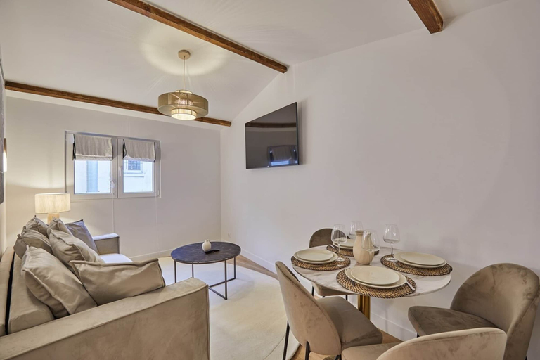 Living area 4, Superb apartment in the heart of Paris, Paris