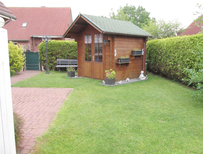 Garden, Ferienunterkunft in Hagermarsch, Aurich