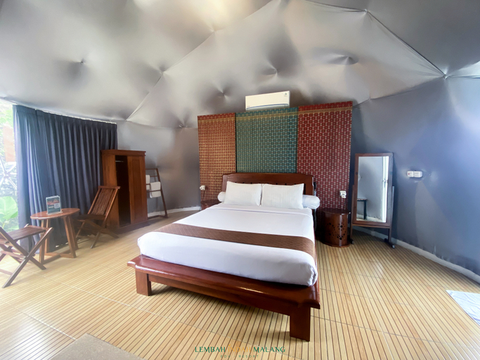 Bedroom 15