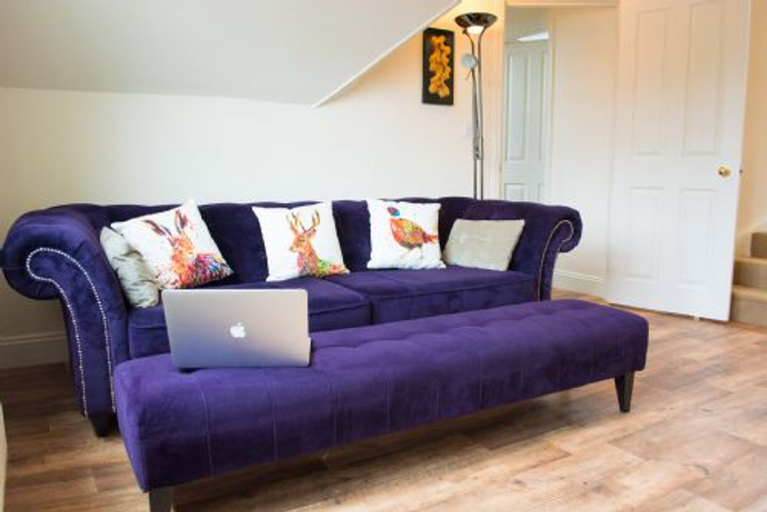 Room 5, Host Stay Apartment 7 York Terrace, Norfolk