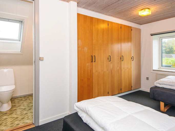 Bathroom 4, 4 Person Holiday Home in Ansager, Varde