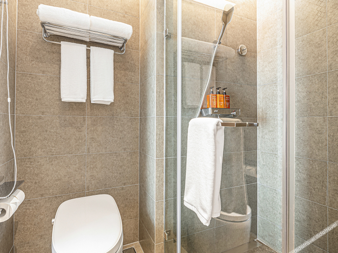Bathroom 3, Orange Hotel Jinan Daming Lake, Jinan
