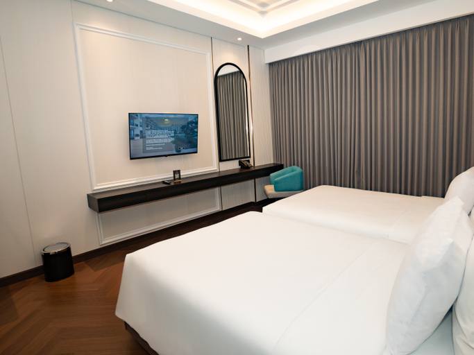 Bedroom 13