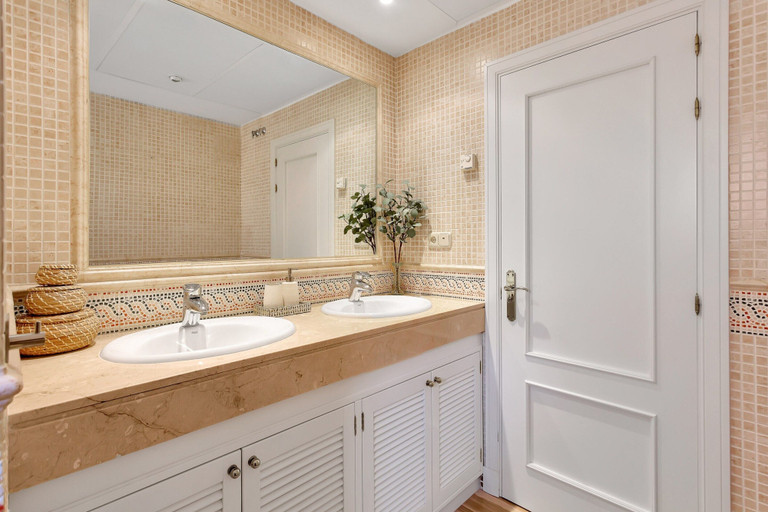 Bathroom 2, Charming Villa With Terrace, Málaga