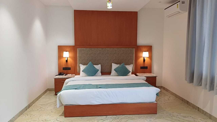 Bedroom 2, Hotel Scala, Chhatarpur