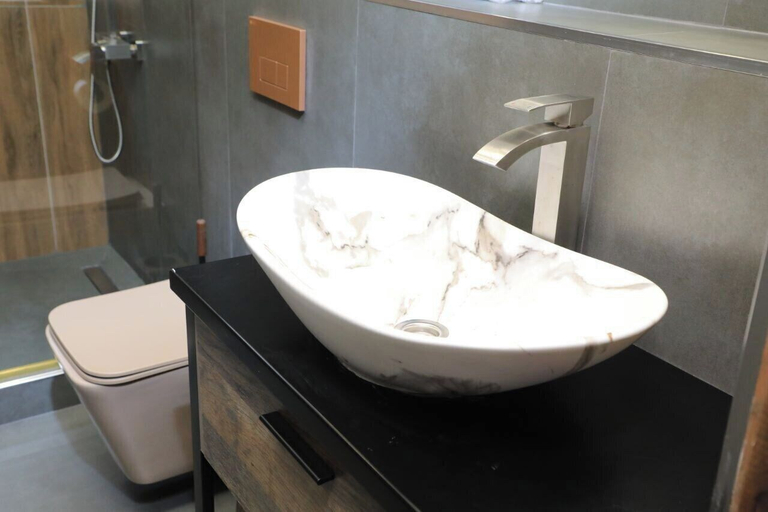 Bathroom 4, My Hotel Karakol, Ak-Suu