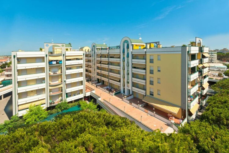 Exterior, Cristoforo Colombo Holiday Complex in Caorle, Close to the Beach, Venezia