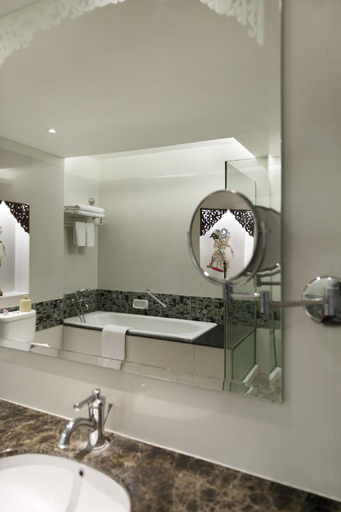 Bathroom 6