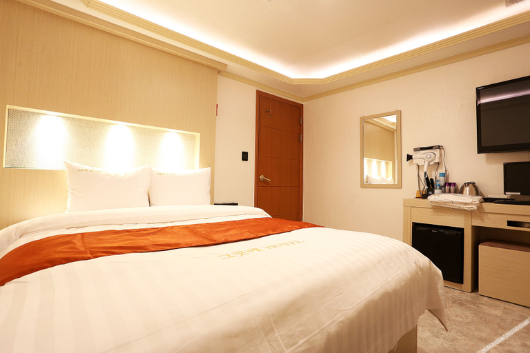 Bedroom 3, Yeongdeungpo Hotel Basic, Yeongdeungpo