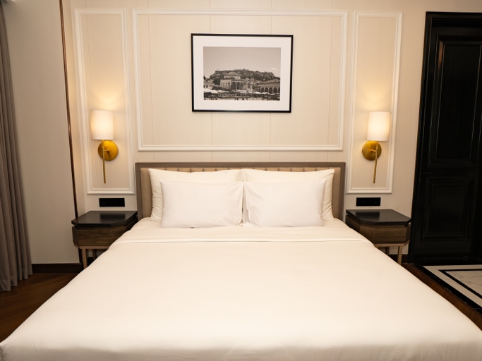 Bedroom 8