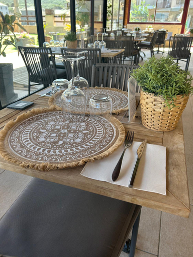 Food & Drinks 4, Hotel de la jetee, Haute-Corse