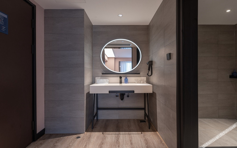 Bathroom 3, Hanting Hotel Jinan West Railway Station Convention and Exhitbition Center, Jinan