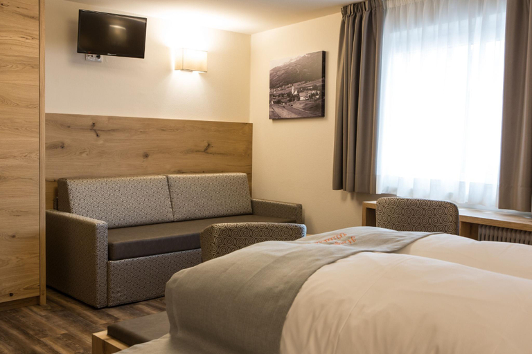 Bedroom 10