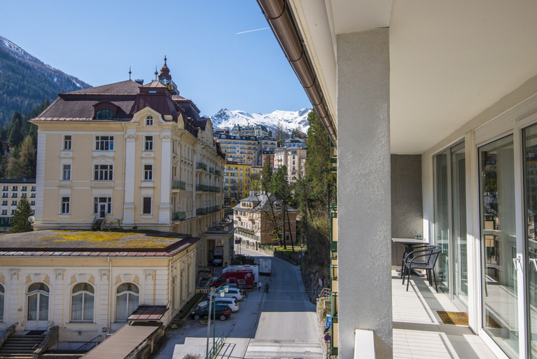Balcony, Spacious Apartment With Mountain View, Sankt Johann im Pongau