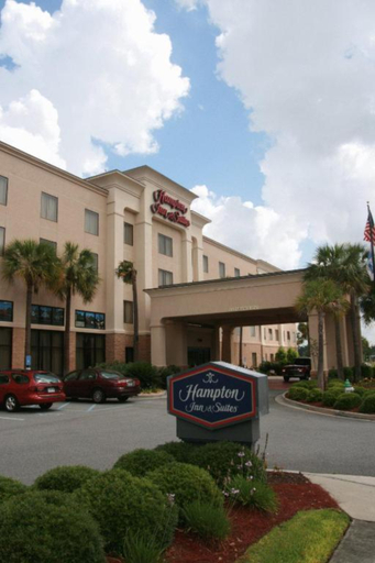 Exterior & Views 2, Hampton Inn & Suites Valdosta/Conference Center, Lowndes