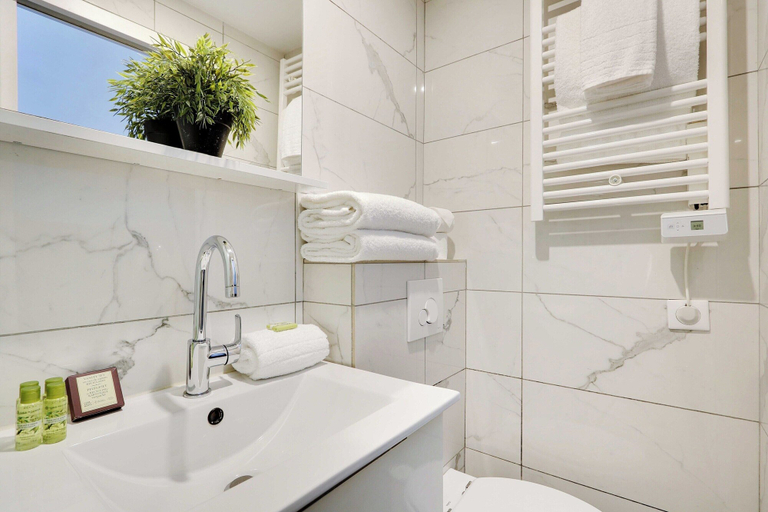 Bathroom 2, Cozy studio - 4P - Near Bastille, Paris