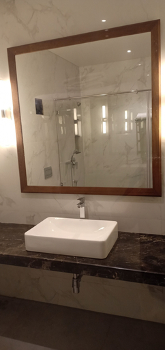 Bathroom 4, Cosmique Clarks Inn Suites , Goa, South Goa