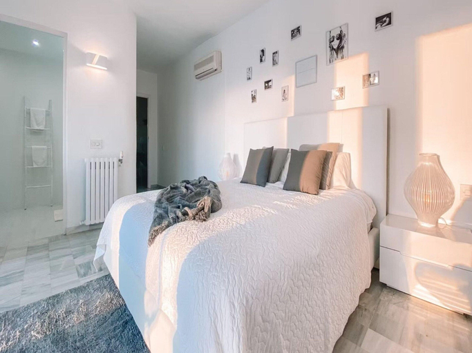Room 3, Premium Villa With Private Pool, Baleares
