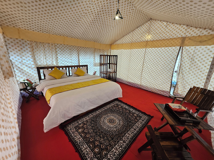 Bhoj Luxury Tent, Allahabad