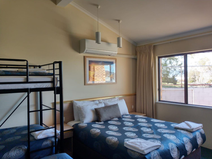 Bedroom 10