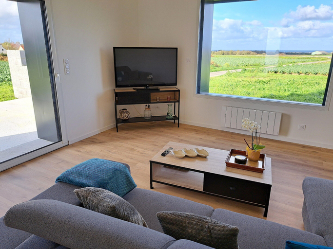 Living room 3, Holiday Home in Brittany With Sea View, Finistère