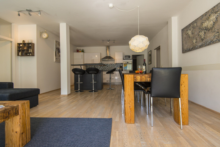 Dining 2, Spacious Apartment With Mountain View, Sankt Johann im Pongau