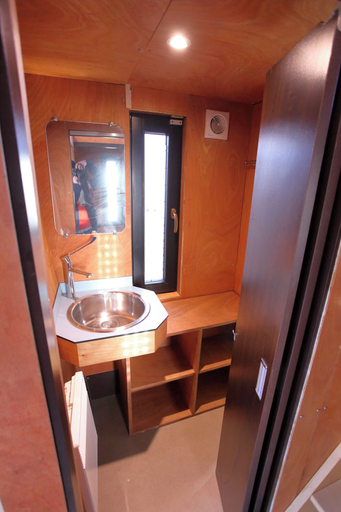 Bathroom 4, Etape en forêt, Calvados