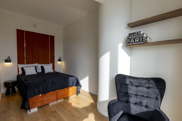 Room 2, Apartment in Szczecin With Pool and Terrace, Szczecin