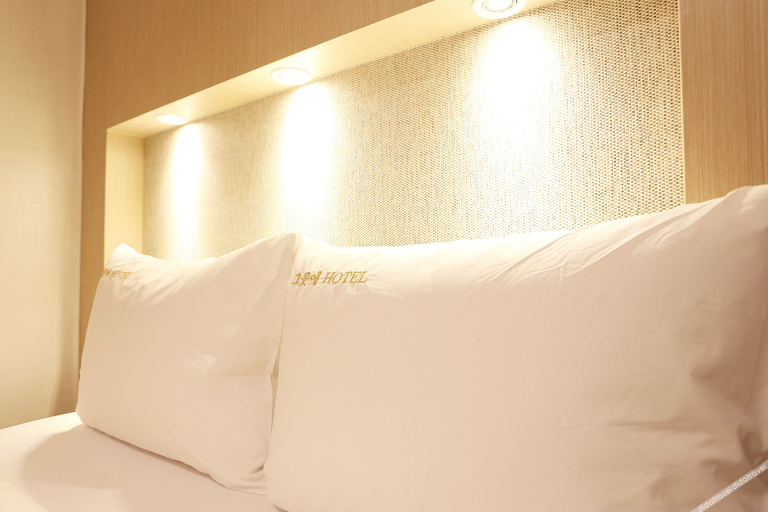 Bedroom 2, Yeongdeungpo Hotel Basic, Yeongdeungpo