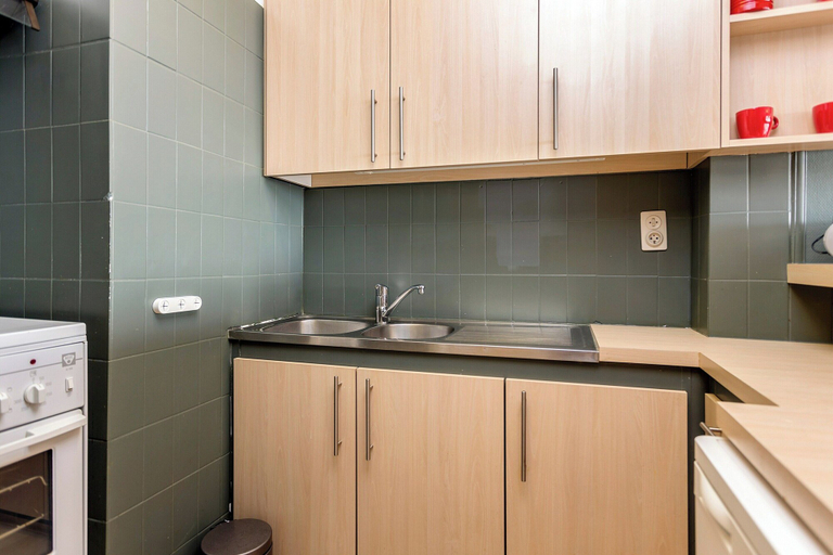 Others 2, Flat in Blankenberge With Marina Views, West-Vlaanderen