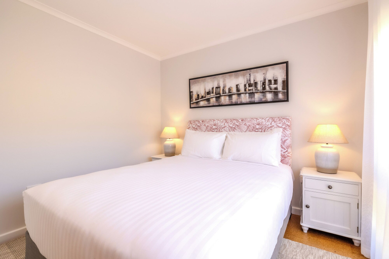 Bedroom 25