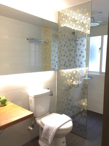 Bathroom 2, Happiness Dot, New Taipei City